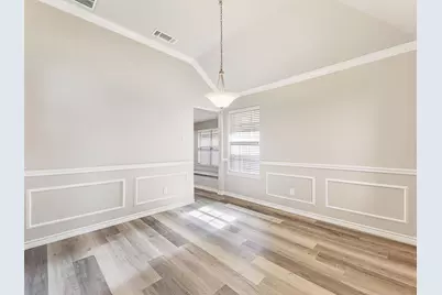 2709 Vail Drive, McKinney, TX 75070 - Photo 2