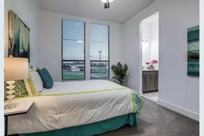 2043 Life Avenue, Dallas, TX 75212 - Photo 16