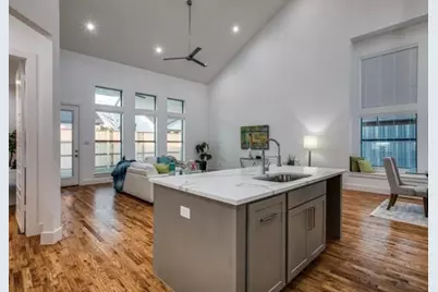 2043 Life Avenue, Dallas, TX 75212 - Photo 6