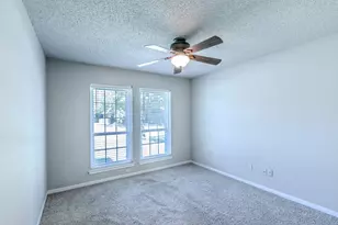 2759 Wentworth Dr, Grand Prairie, TX 75052 - Photo 14