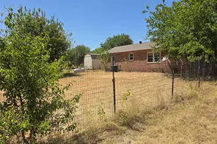 6474 Bear Run Dr, Sanger, TX 76266 - Photo 22