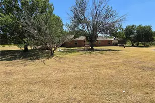 6474 Bear Run Dr, Sanger, TX 76266 - Photo 4
