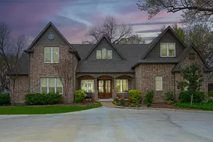 2737 Farmers Branch Ln, Farmers Branch, TX 75234 - Photo 1