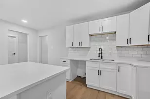 2607 W Lovers Ln, Dallas, TX 75235 - Photo 10