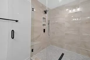 2607 W Lovers Ln, Dallas, TX 75235 - Photo 32