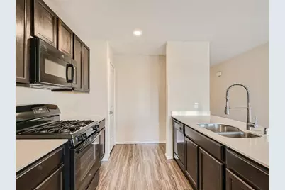 317 Blue Crow Lane, Fort Worth, TX 76052 - Photo 12
