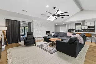 2408 Grandview Dr, Plano, TX 75075 - Photo 4