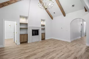 705 Cliff St, Fort Worth, TX 76164 - Photo 6