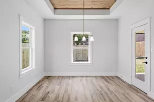 705 Cliff St, Fort Worth, TX 76164 - Photo 16