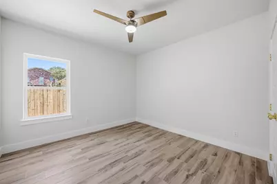 705 Cliff Street, Fort Worth, TX 76164 - Photo 28