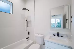 1614 N Fitzhugh Ave, Dallas, TX 75204 - Photo 22