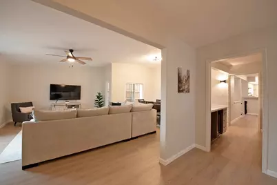 9322 Shipman Street, Rowlett, TX 75088 - Photo 2