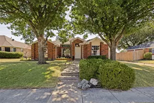 2922 Andrea Ln, Garland, TX 75040 - Photo 1