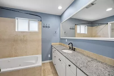 8618 Lockhaven Drive, Dallas, TX 75238 - Photo 16