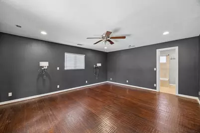 8618 Lockhaven Drive, Dallas, TX 75238 - Photo 14