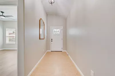 2512 Sheraton Drive, Fort Worth, TX 76105 - Photo 8