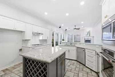 2917 Waterford Drive, Irving, TX 75063 - Photo 12