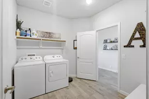 1032 Fairfax Dr, Godley, TX 76044 - Photo 40