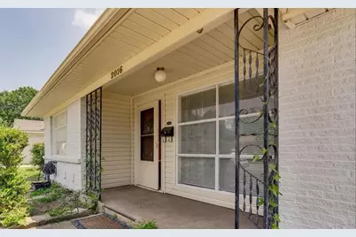 2016 Menefee Street, Arlington, TX 76010 - Photo 6