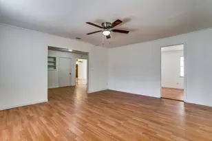 2016 Menefee St, Arlington, TX 76010 - Photo 4