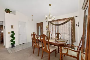 9815 Tamalpais Dr, Dallas, TX 75217 - Photo 10
