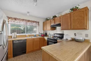 9815 Tamalpais Dr, Dallas, TX 75217 - Photo 14
