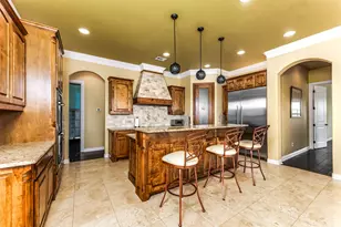 223 E Bay Dr, Bridgeport, TX 76426 - Photo 8