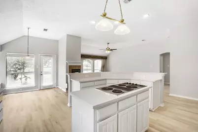 3632 Stone Creek Lane S, Fort Worth, TX 76137 - Photo 14