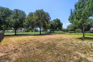 3632 Stone Creek Ln S, Fort Worth, TX 76137 - Photo 28