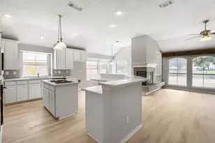 3632 Stone Creek Ln S, Fort Worth, TX 76137 - Photo 10