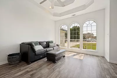 732 Charyl Lynn Drive, Argyle, TX 76226 - Photo 8