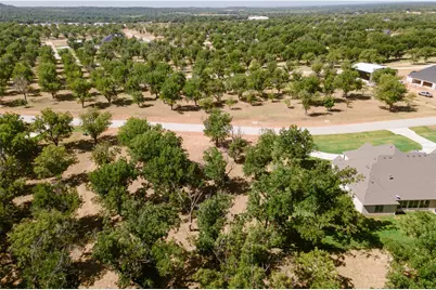 1160 E Landings N, Granbury, TX 76049 - Photo 8