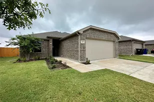1428 Waverley Dr, Greenville, TX 75402 - Photo 2