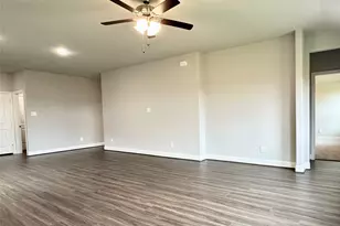 1428 Waverley Dr, Greenville, TX 75402 - Photo 8