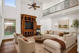 4709 Strait Ln, Carrollton, TX 75010 - Photo 2