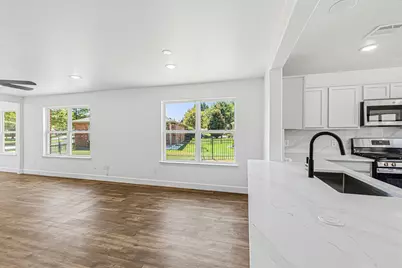 7737 Longaberger Drive, Frisco, TX 75036 - Photo 10