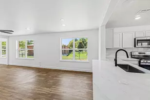 7737 Longaberger Dr, Frisco, TX 75036 - Photo 10