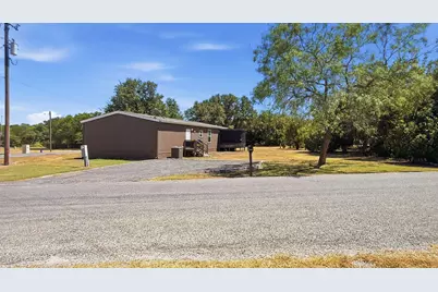 801 Pecos River Drive, Granbury, TX 76048 - Photo 14