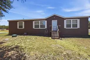 801 Pecos River Dr, Granbury, TX 76048 - Photo 6
