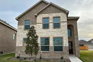 2517 Maplehurst Dr, Fort Worth, TX 76179 - Photo 2
