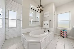 6450 Eyrie Bnd, Waxahachie, TX 75167 - Photo 14