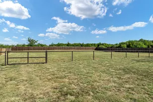 6450 Eyrie Bnd, Waxahachie, TX 75167 - Photo 28