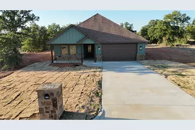 320 Summit Drive, Mineral Wells, TX 76067 - Photo 20