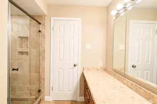 4571 N O'Connor Rd, Irving, TX 75062 - Photo 22