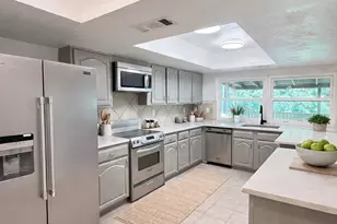 7208 Garrett Pl, The Colony, TX 75056 - Photo 6