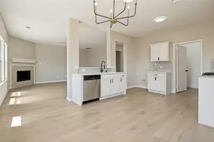 506 Fossil Hill Dr, Arlington, TX 76002 - Photo 2