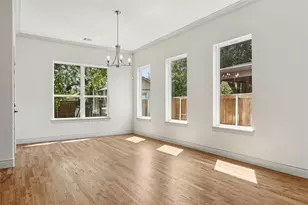 2016 Calypso St, Dallas, TX 75212 - Photo 2