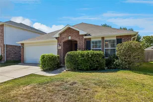 4524 Willow Rock Ln, Fort Worth, TX 76244 - Photo 2