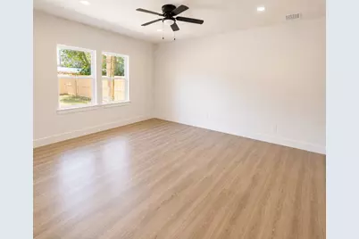 2542 Hooper Street, Dallas, TX 75215 - Photo 30