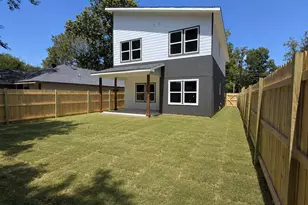 2542 Hooper St, Dallas, TX 75215 - Photo 4